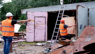 Демонтаж гаражей в Лабинске, цена от 1737 руб. – услуги под ключ от 2Землекопа-Лбк