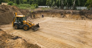 Разработка котлована Лабинск, цена от 307 руб./м3.